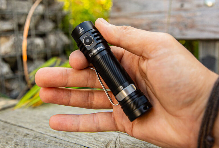 Sofirn SC18 Testbericht • Sofirns Budget EDC Flashlight im Review